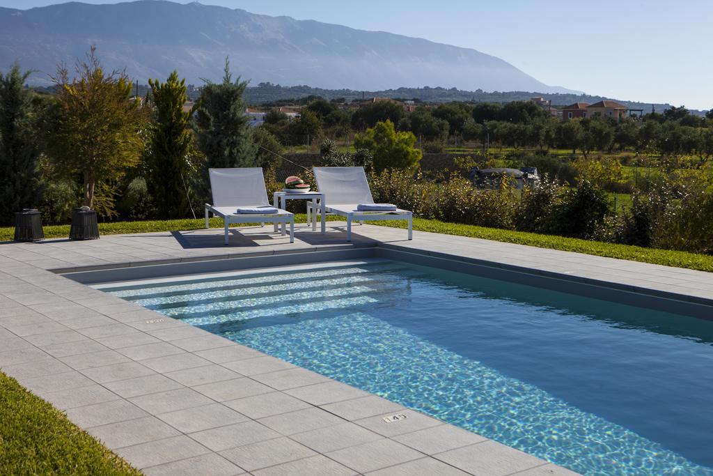 Villa Lefteris Svoronata Exterior foto